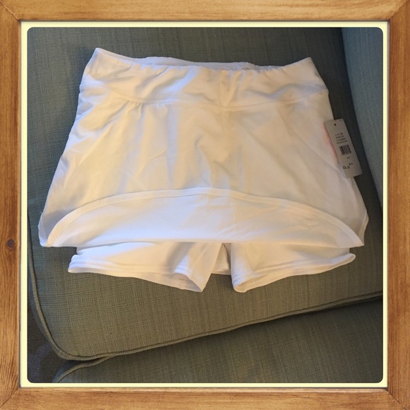 Lucy endurance skirt