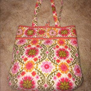 💛💛 VERA BRADLEY FOLKLORIC TOTE💛💛