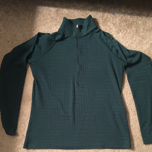 Lucy Forest Green 1/4 Pullover.