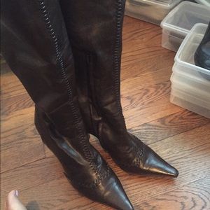 BCBG leather boots