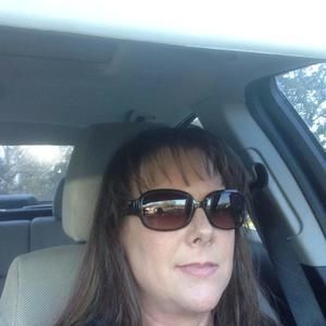 Meet your Posher, Renee'