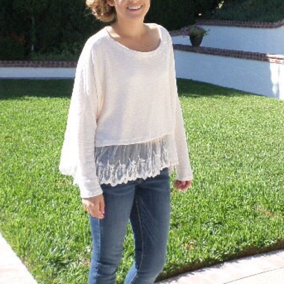 Lace White Sweater - Picture 1 of 3