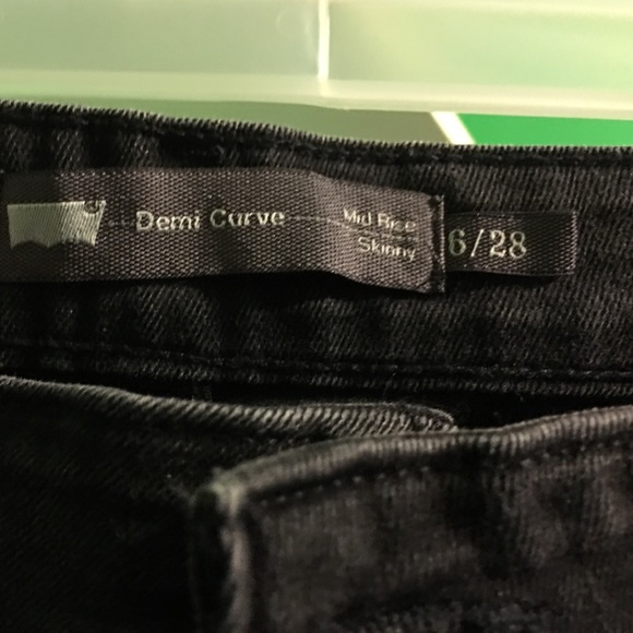 Jeans - Picture 3 of 3