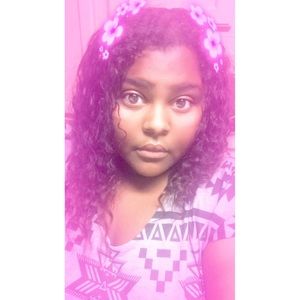 Meet your Posher, Reonna