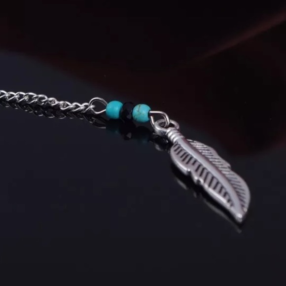 Feather Necklace - Picture 4 of 4