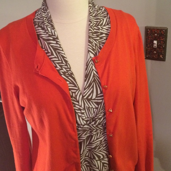 Banana Republic, sleeveless, A line blouse