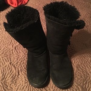 Size 7 UGGs