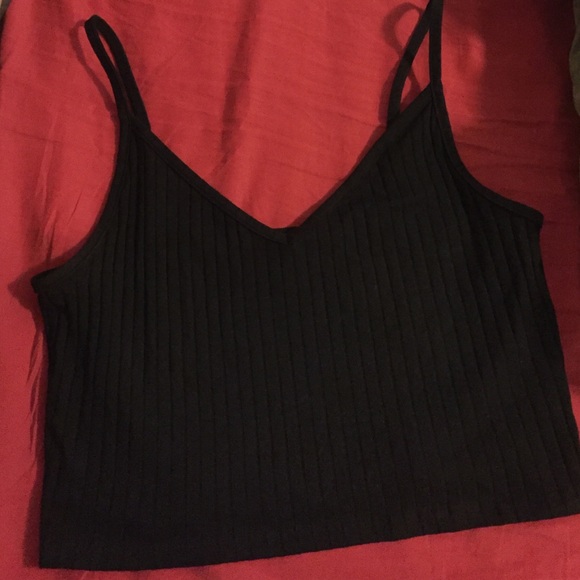 BRAND NEW W/O TAGS ribbed crop top
