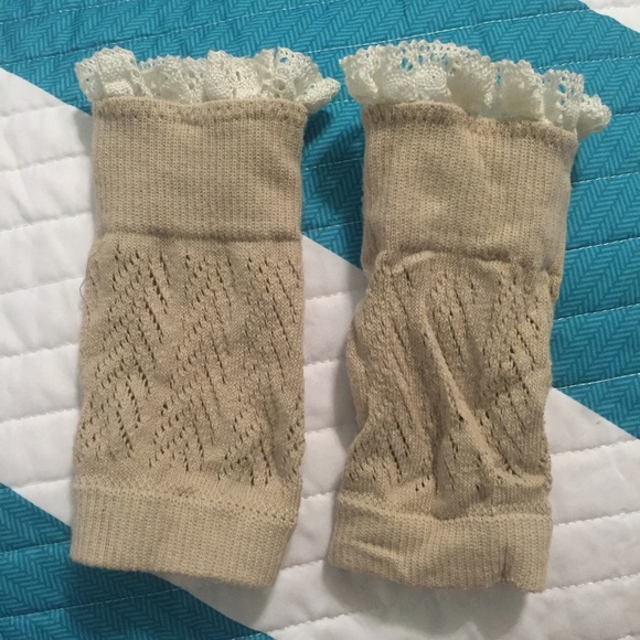 Lacy Boot Toppers - Picture 2 of 2