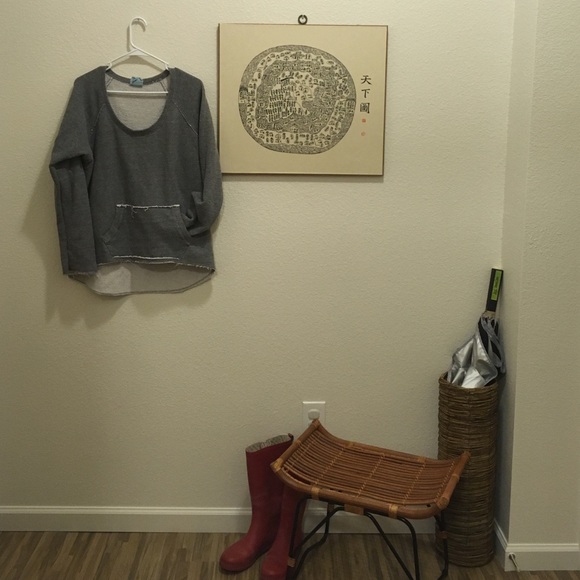 Cute Grey sweatshirt