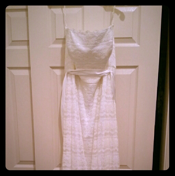 Wedding or formal white lace w/lace ribbon - Picture 1 of 4