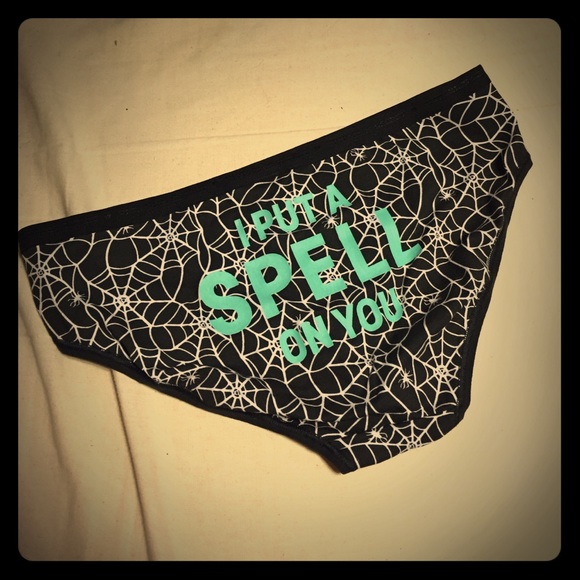 NWT VS PINK Limited Edition Halloween Panties