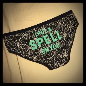 NWT VS PINK Limited Edition Halloween Panties