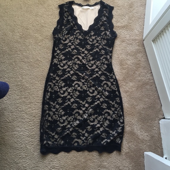 Lace body con dress