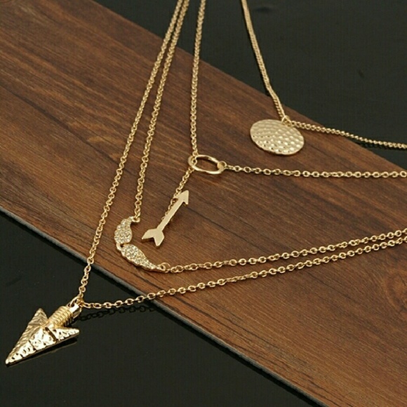 Layered Arrows&Angel Wings Necklace - Picture 2 of 4