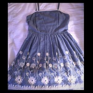 Chambray embroidered dress by Buttons