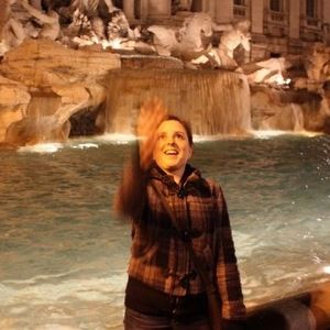 Meet your Posher, Caroline