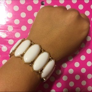 Kendra Scott Inspired White Bracelet