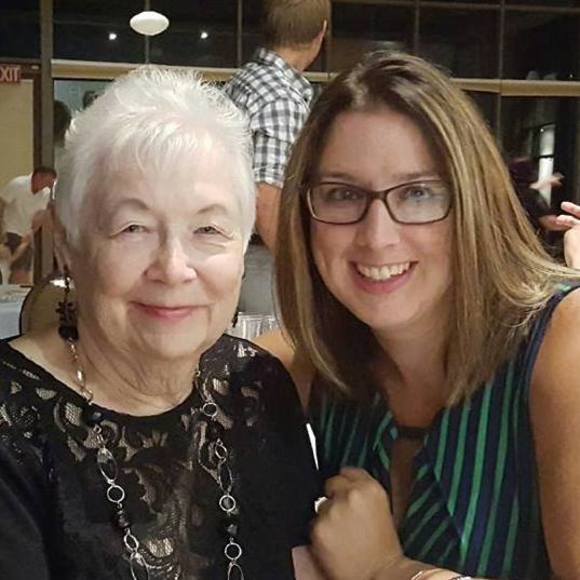 Meet your Posher, Deanna