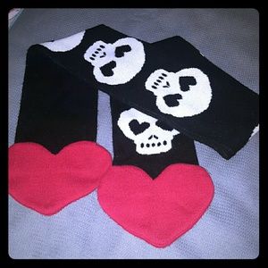 Accessories - Black, White and Red skull Scarf,red heart at ends Accessories - Black, White and Red skull Scarf,red heart at ends