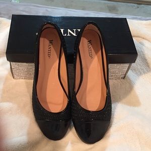 WANTED brand black shiny flats size 7M new w/box