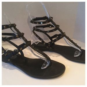 🚩SOLD🚩AUTHENTIC Valentino Rockstud Sandals sz 40