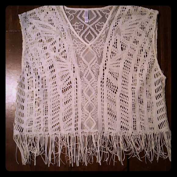 Xhilleration top (medium) - Picture 1 of 2