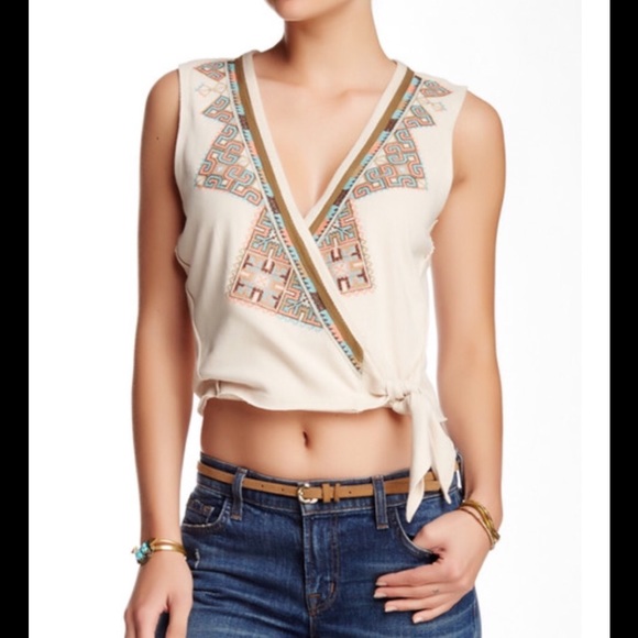 SOLD OUT NWT. Free People cropped top. Size Medium
