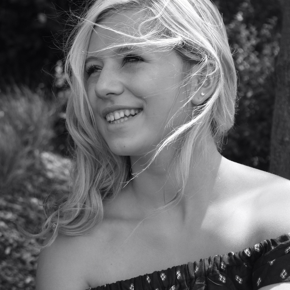 Meet your Posher, Ally