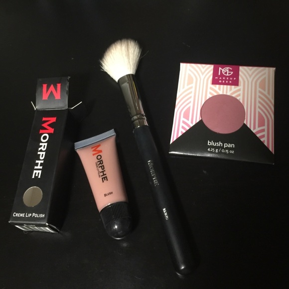 A blush, blush brush and lipgloss!