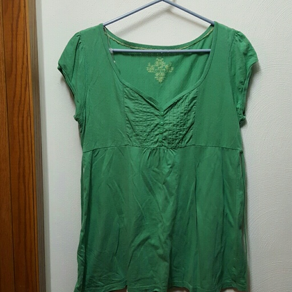 Green causal tie shirt