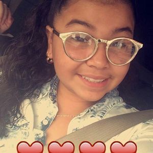 Meet your Posher, Mya