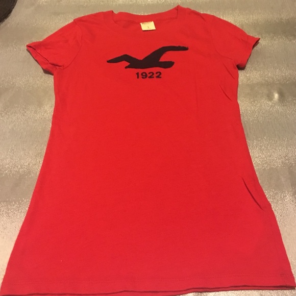 Hollister shirt