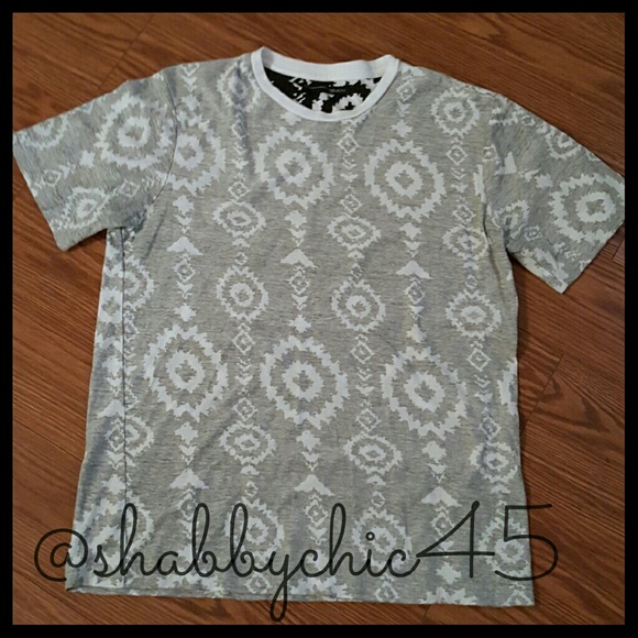 Simen (Nordic) Black & White Tribal Inside-Out Tee - Picture 2 of 4