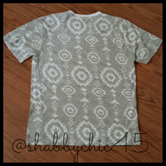 Simen (Nordic) Black & White Tribal Inside-Out Tee - Picture 3 of 4