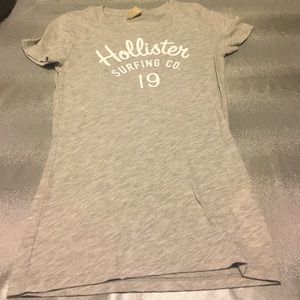 Hollister shirt