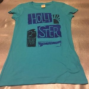 Hollister shirt