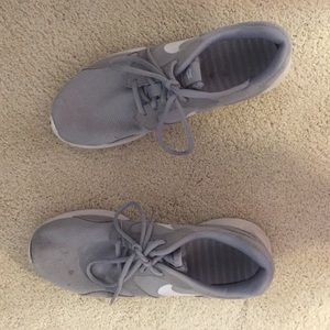 Nike grey kaishi🎉🎉🎉🎉