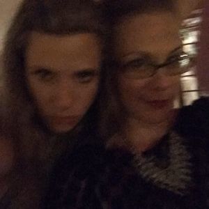 Meet your Posher, Casey