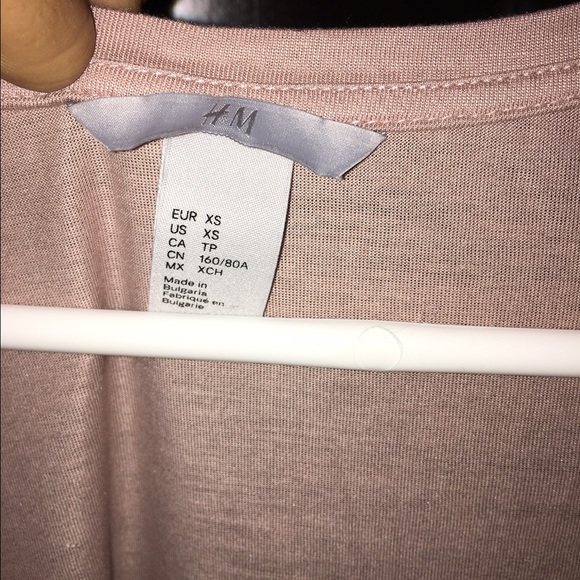 Blush soft school neck Tshirt with pocket - Picture 3 of 3