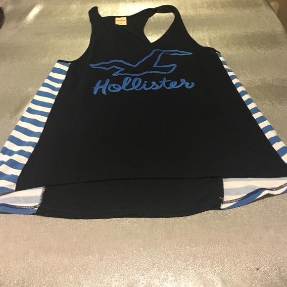Hollister top