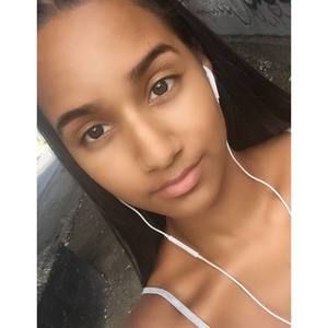 Meet your Posher, Francheska