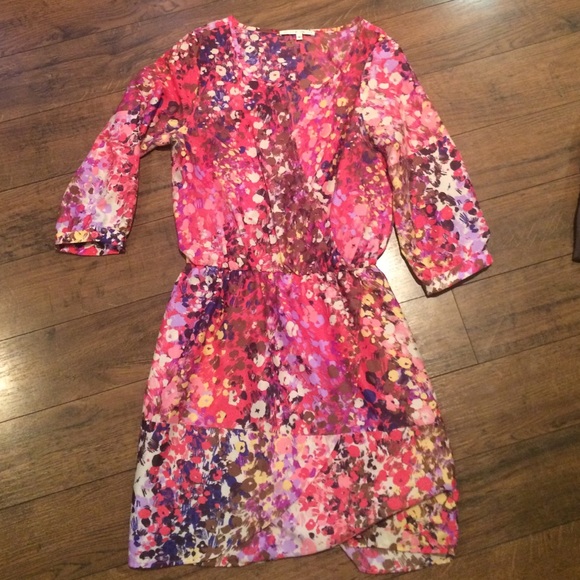 Collective Concepts sz medium faux wrap dress