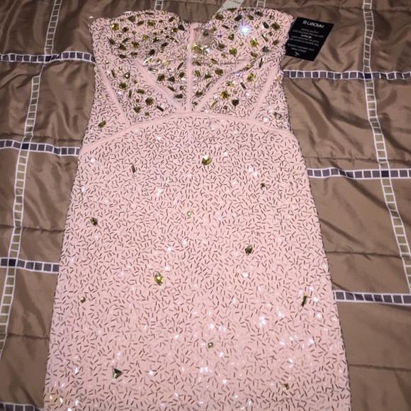 Mini beaded tube dress 92%polyester 8% span lining