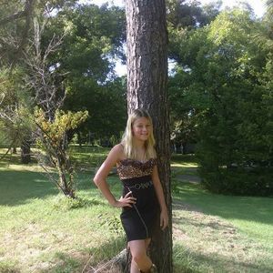 Meet your Posher, Taylor