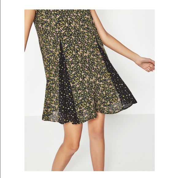 [NWT] SOLD OUT Zara Patchwork Romper - Picture 2 of 4