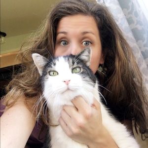 Meet your Posher, Carolyn