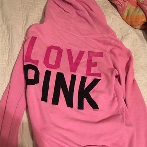 PINK FOR YALL BROKE BITCHESS