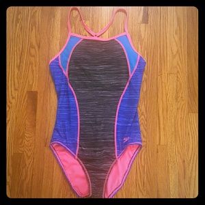Speedo women's colorbloc fitness suit