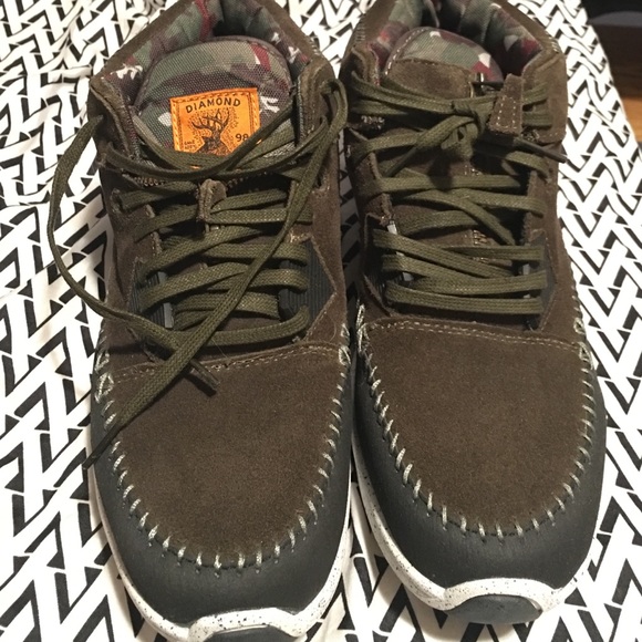 Diamond Supply Co native trek suede shoes